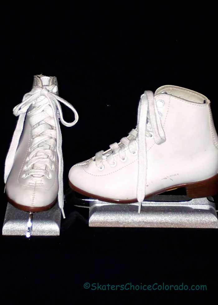 Consignment Riedell Beginner Skate Size 13 - Click Image to Close
